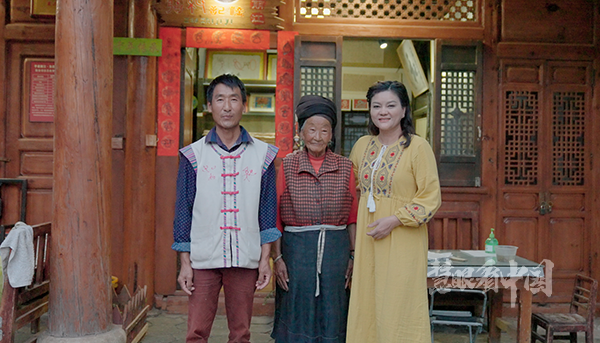 在风雨寂寥的追梦路上戮力前行